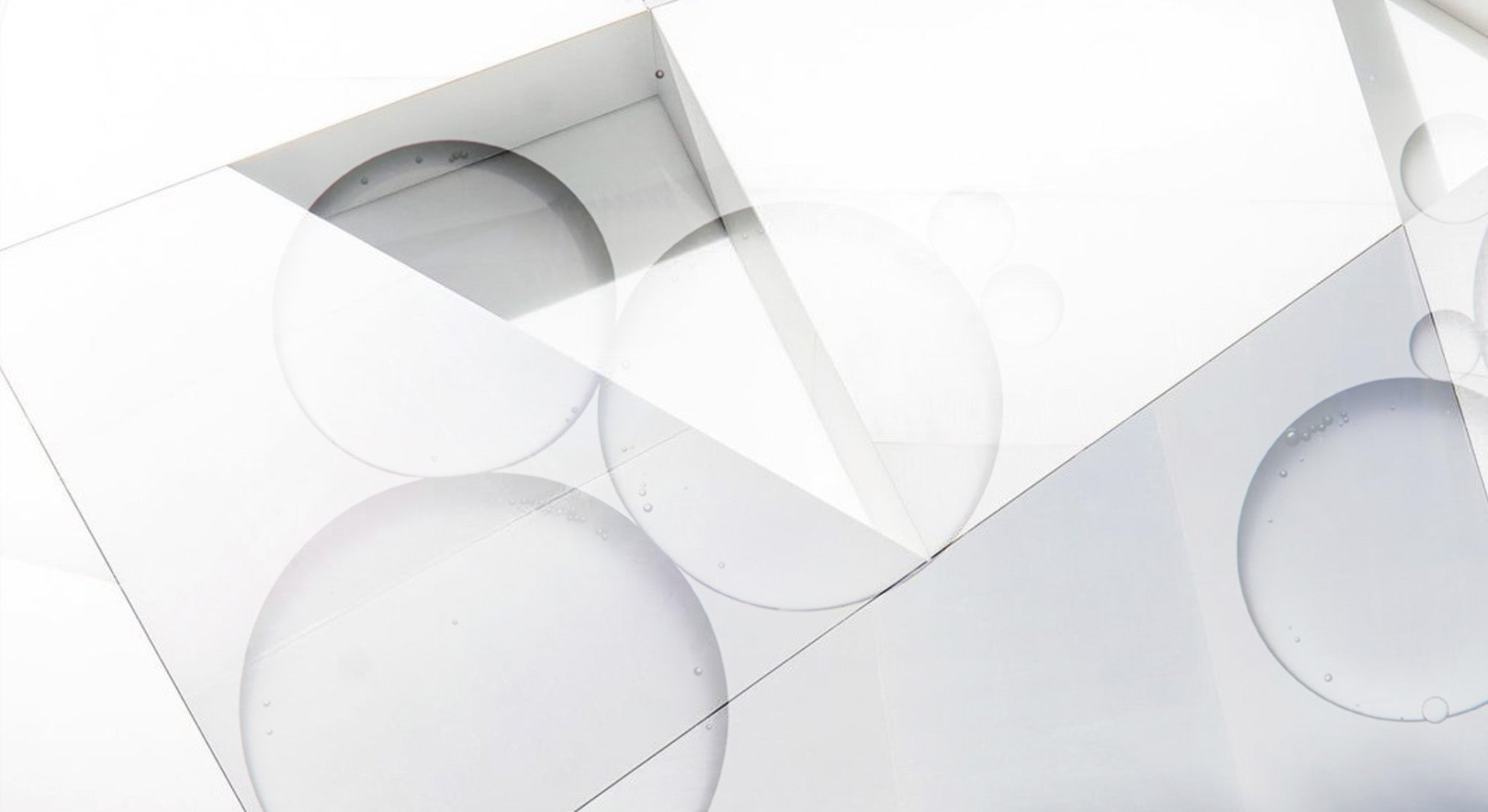 3 Ways Technology Is Impacting the Future Of Skincare